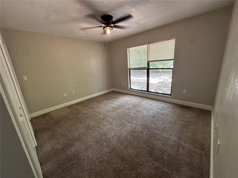 En Venta: $575,000 (5 camas, 3 baños, 2884 Pies cuadrados)