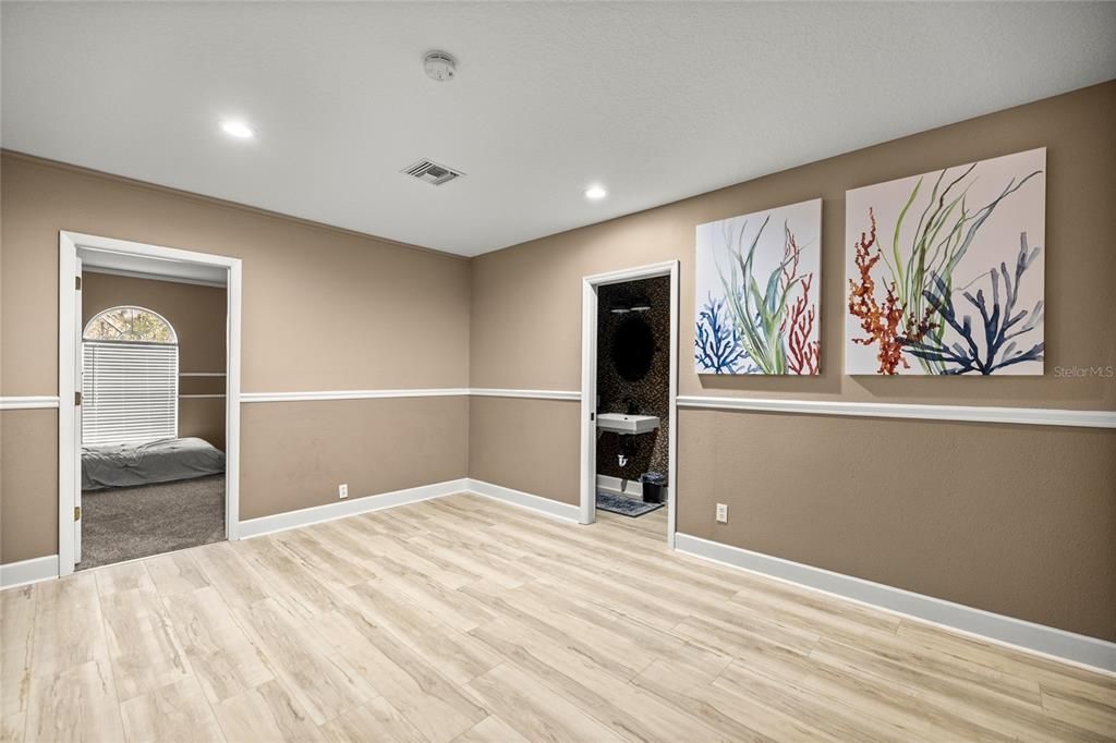For Sale: $830,000 (4 beds, 3 baths, 3619 Square Feet)