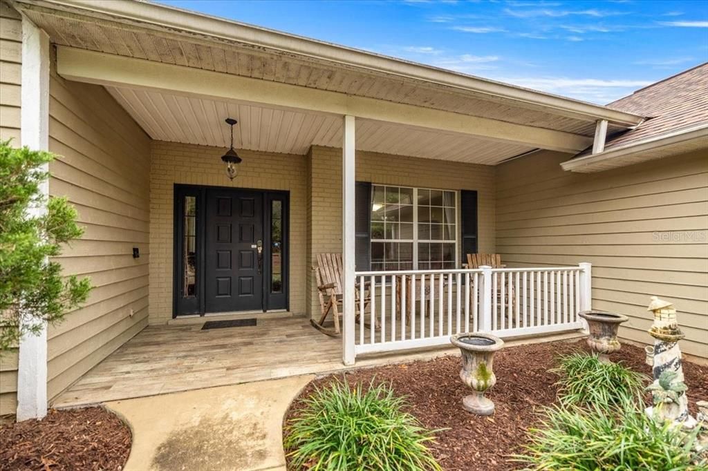 For Sale: $830,000 (4 beds, 3 baths, 3619 Square Feet)