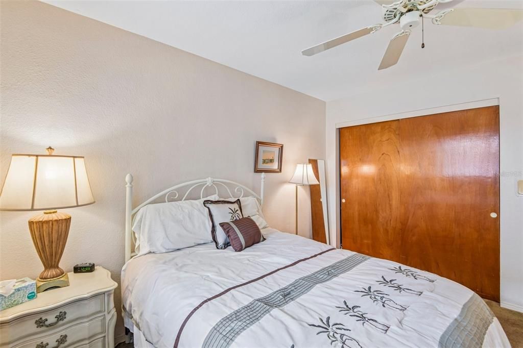 En Venta: $79,900 (2 camas, 1 baños, 890 Pies cuadrados)