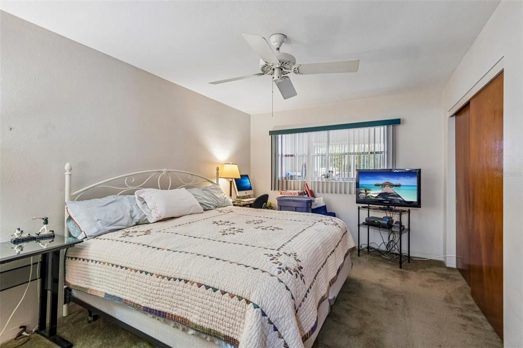 En Venta: $79,900 (2 camas, 1 baños, 890 Pies cuadrados)