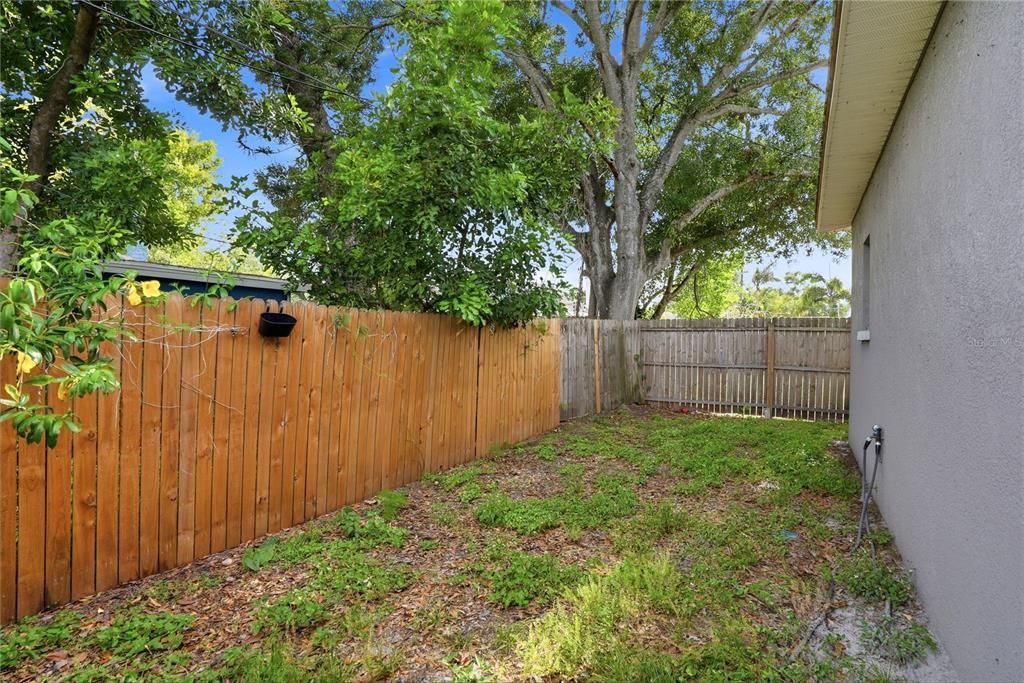 En Venta: $606,500 (3 camas, 2 baños, 2032 Pies cuadrados)