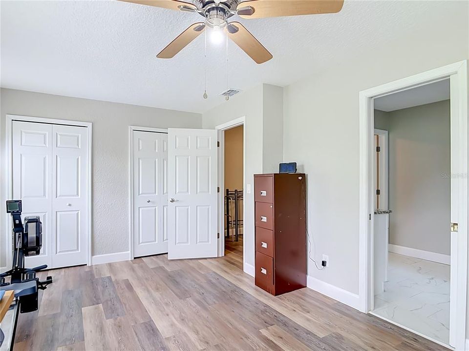 For Sale: $499,000 (4 beds, 3 baths, 3154 Square Feet)