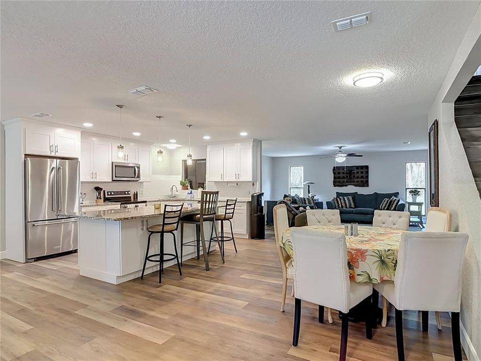 For Sale: $499,000 (4 beds, 3 baths, 3154 Square Feet)