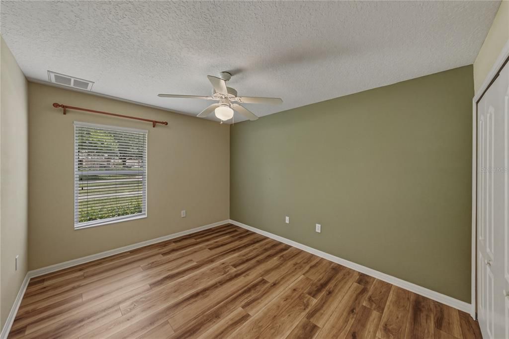 For Sale: $375,000 (3 beds, 2 baths, 2074 Square Feet)