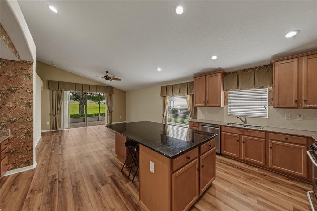 For Sale: $375,000 (3 beds, 2 baths, 2074 Square Feet)
