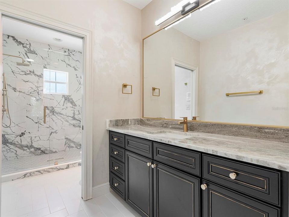 For Sale: $925,000 (3 beds, 3 baths, 2576 Square Feet)