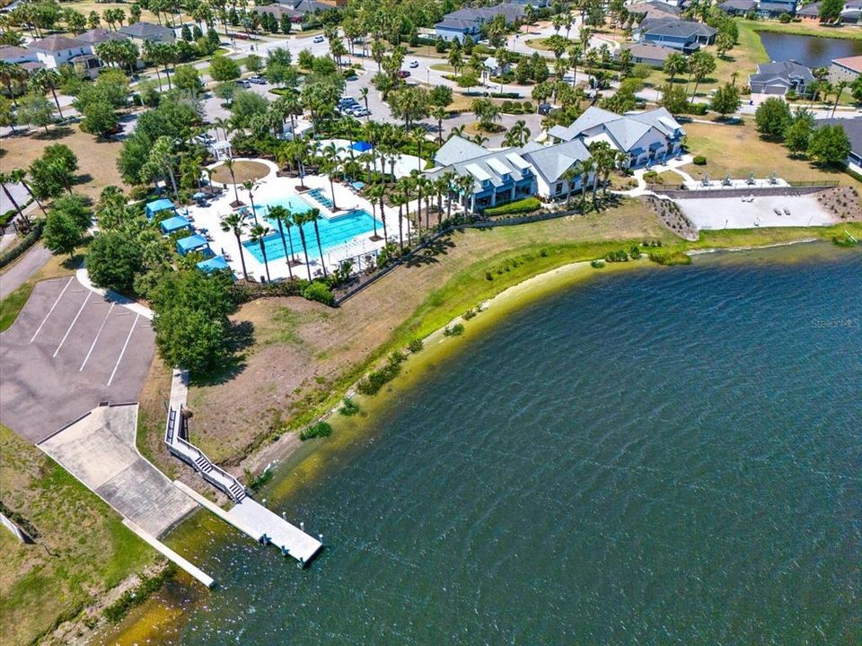 En Venta: $674,900 (5 camas, 3 baños, 3280 Pies cuadrados)