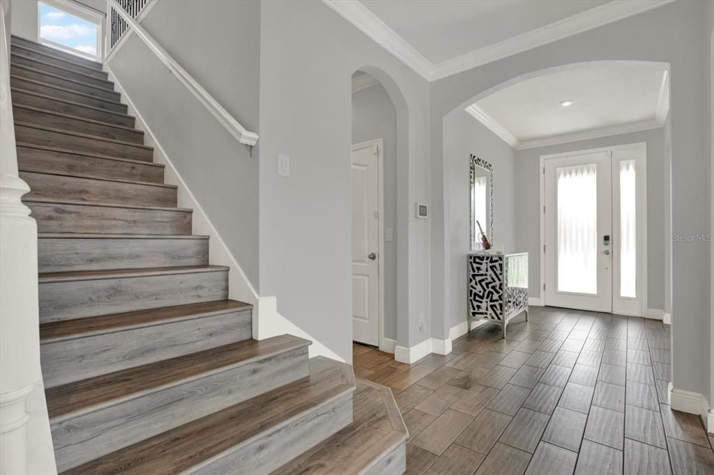 En Venta: $674,900 (5 camas, 3 baños, 3280 Pies cuadrados)