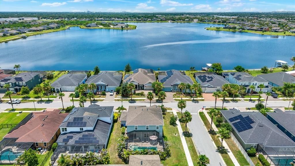 En Venta: $674,900 (5 camas, 3 baños, 3280 Pies cuadrados)