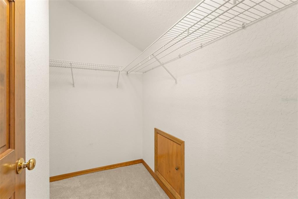 En Venta: $998,000 (5 camas, 3 baños, 3903 Pies cuadrados)