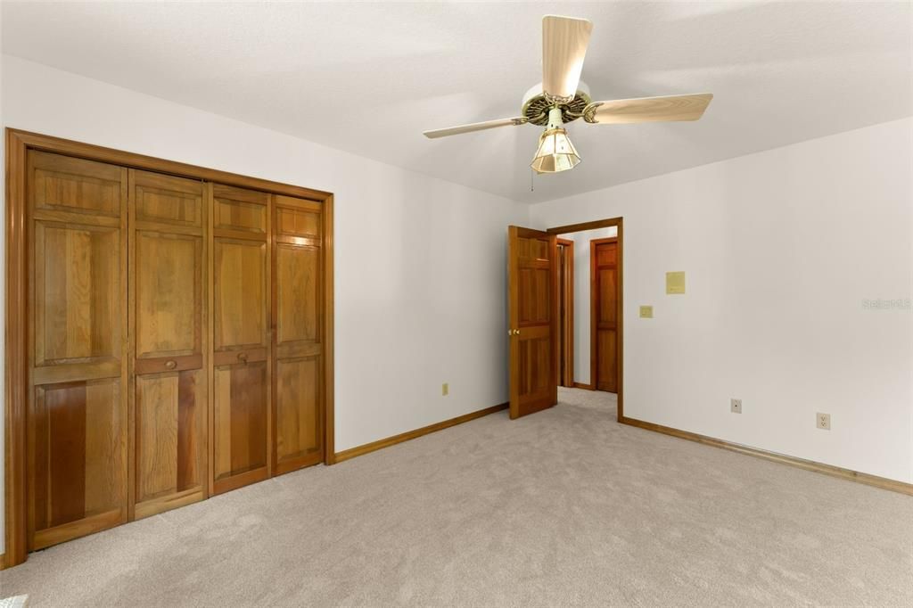 En Venta: $998,000 (5 camas, 3 baños, 3903 Pies cuadrados)
