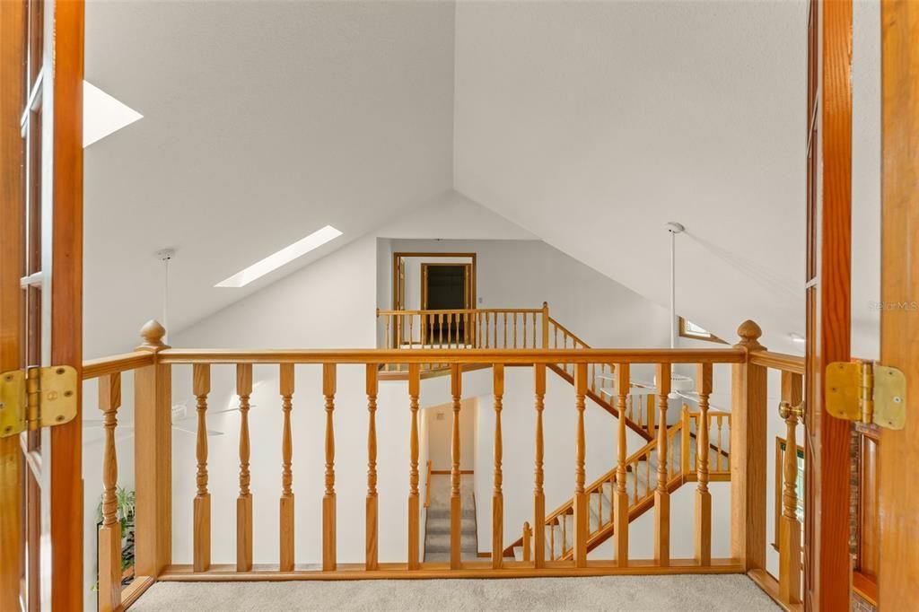 En Venta: $998,000 (5 camas, 3 baños, 3903 Pies cuadrados)
