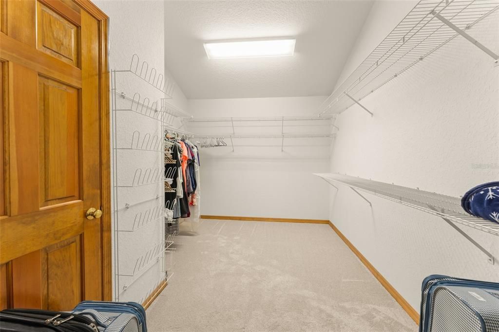 En Venta: $998,000 (5 camas, 3 baños, 3903 Pies cuadrados)