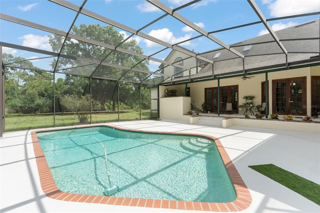 En Venta: $998,000 (5 camas, 3 baños, 3903 Pies cuadrados)