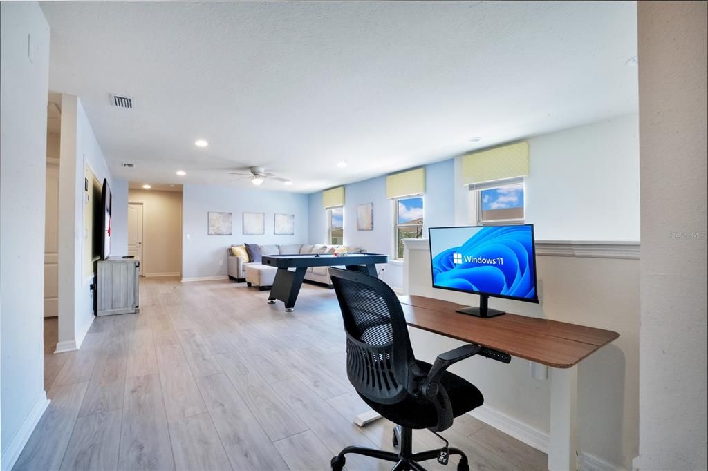En Venta: $550,000 (6 camas, 4 baños, 3142 Pies cuadrados)