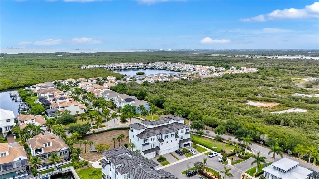 For Sale: $775,000 (4 beds, 3 baths, 2829 Square Feet)