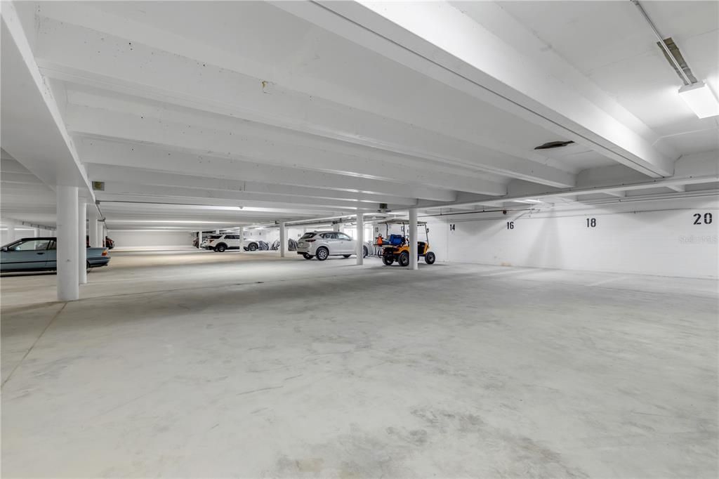 En Venta: $559,000 (2 camas, 2 baños, 1360 Pies cuadrados)