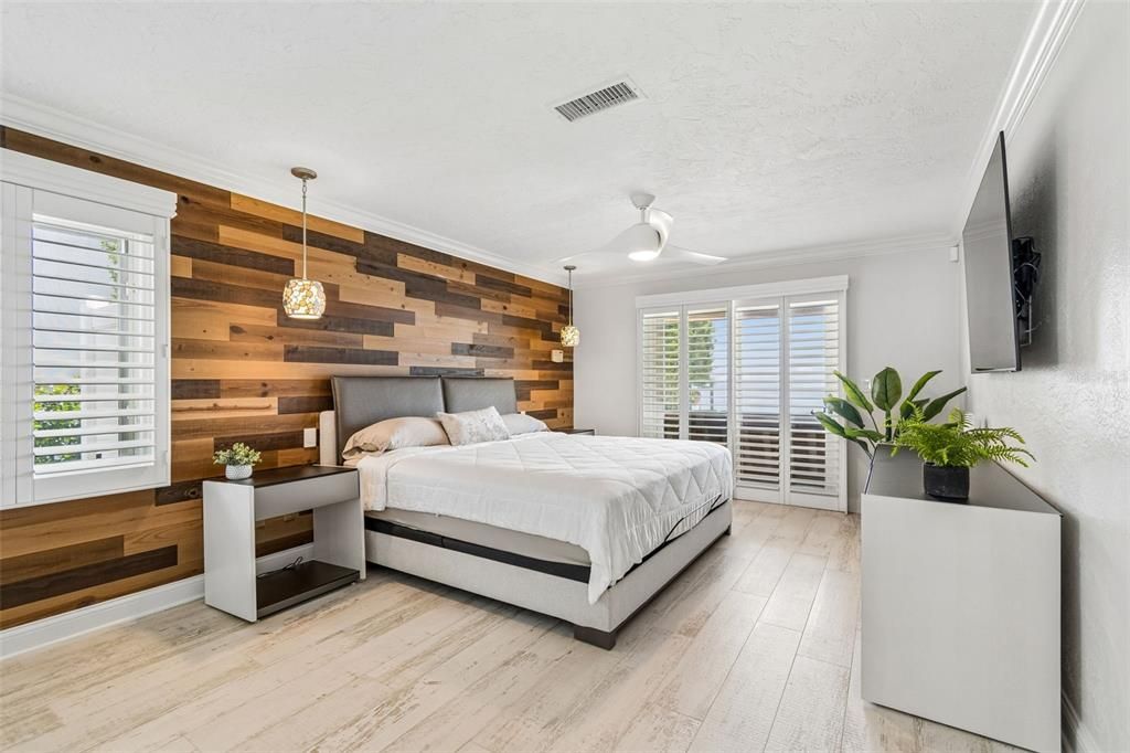 For Sale: $3,250,000 (4 beds, 3 baths, 3109 Square Feet)