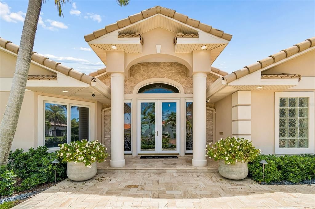 For Sale: $3,250,000 (4 beds, 3 baths, 3109 Square Feet)
