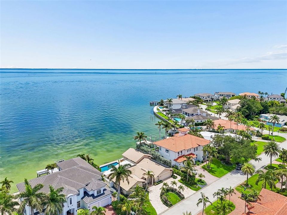 For Sale: $3,250,000 (4 beds, 3 baths, 3109 Square Feet)