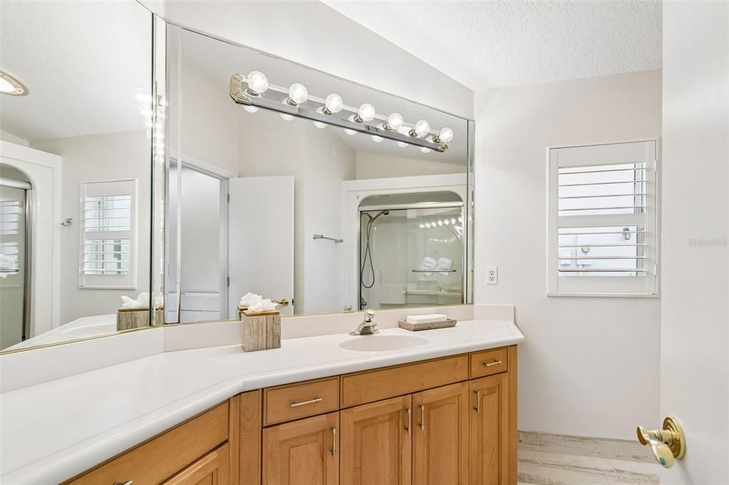 For Sale: $3,250,000 (4 beds, 3 baths, 3109 Square Feet)