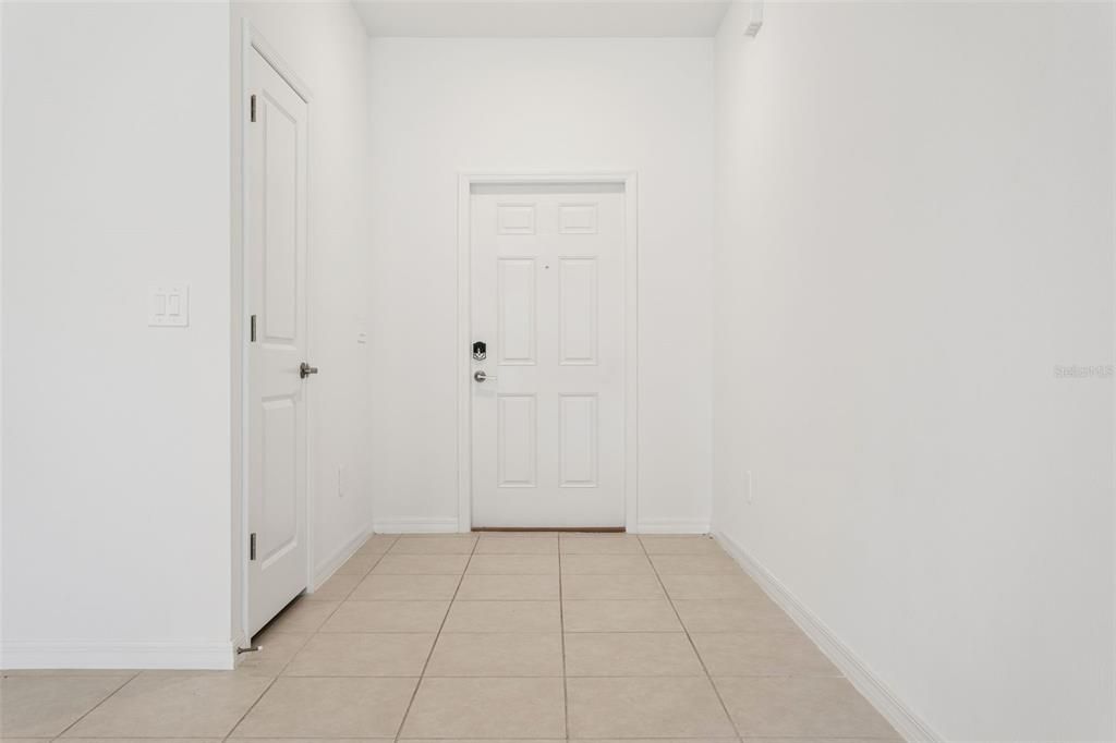 For Sale: $244,900 (3 beds, 2 baths, 1666 Square Feet)