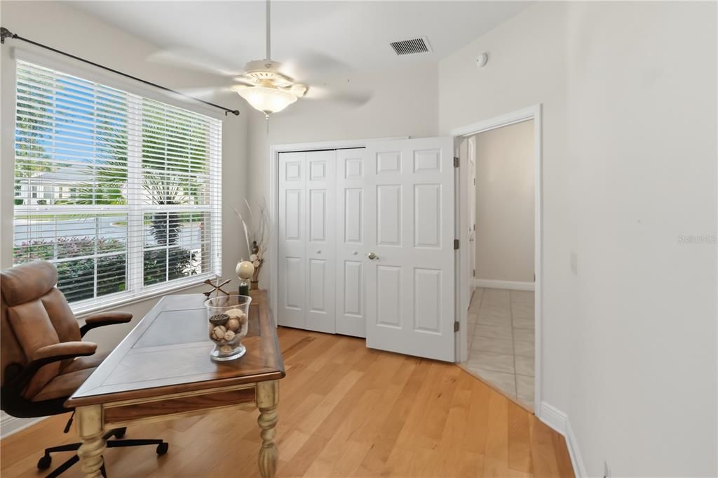 For Sale: $475,000 (3 beds, 2 baths, 2043 Square Feet)