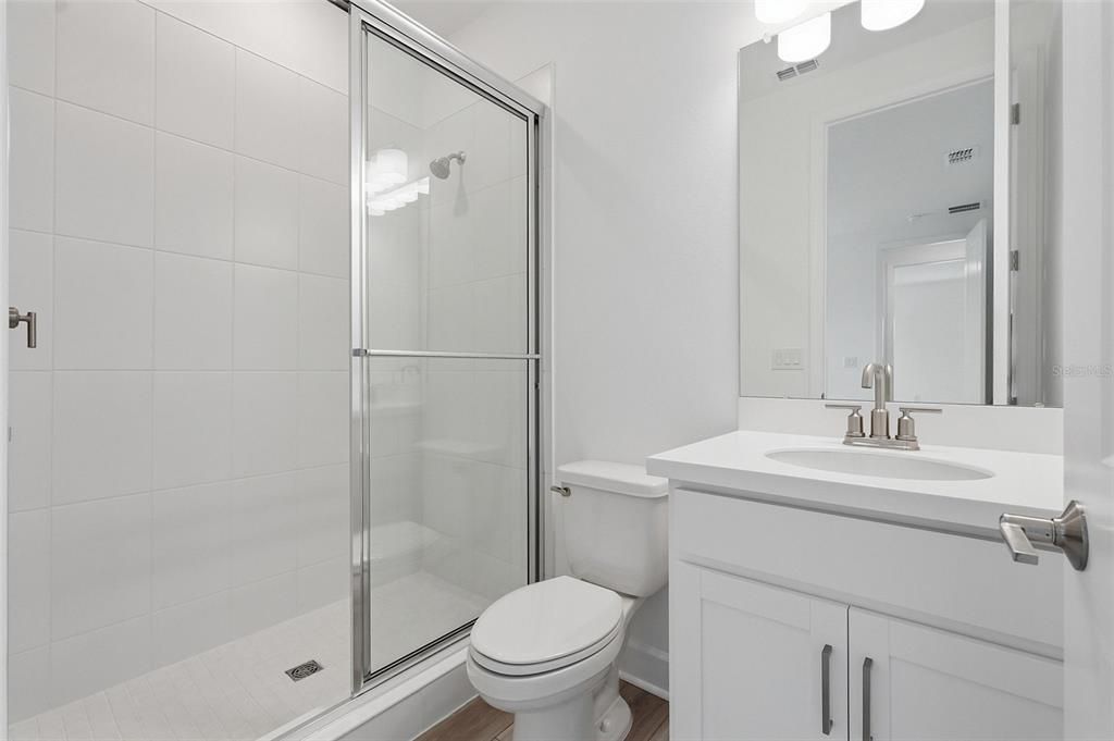 На продажу: $699,990 (5 спален, 4 ванн, 3835 Квадратных фут)