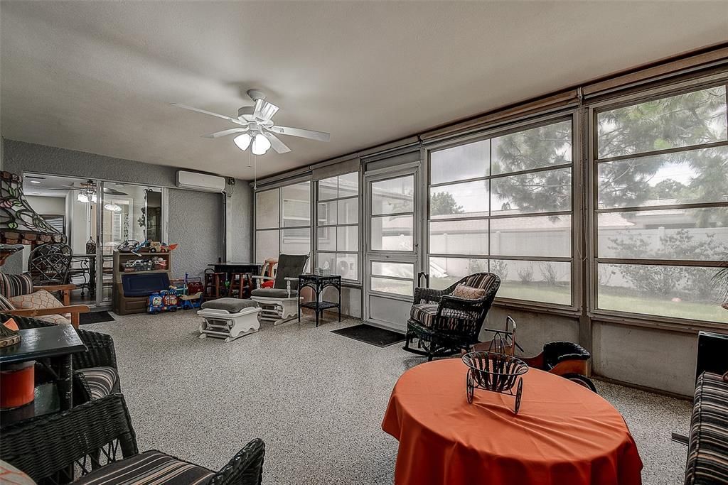 For Sale: $550,000 (3 beds, 2 baths, 2151 Square Feet)