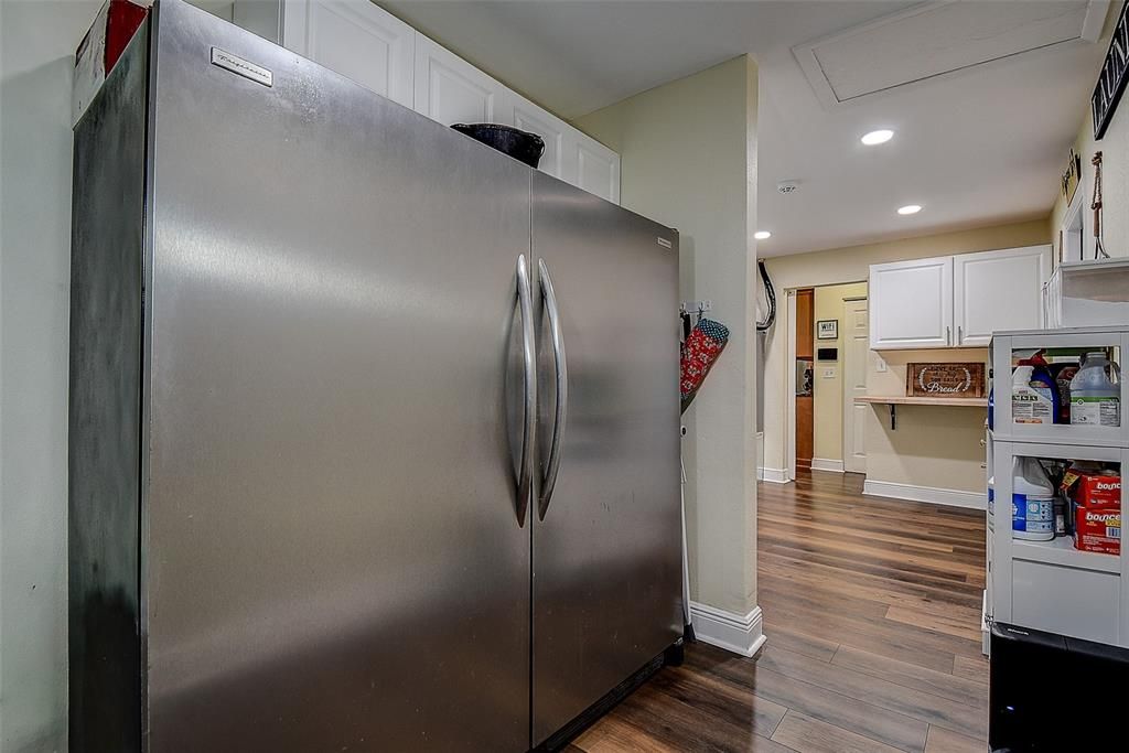 For Sale: $550,000 (3 beds, 2 baths, 2151 Square Feet)