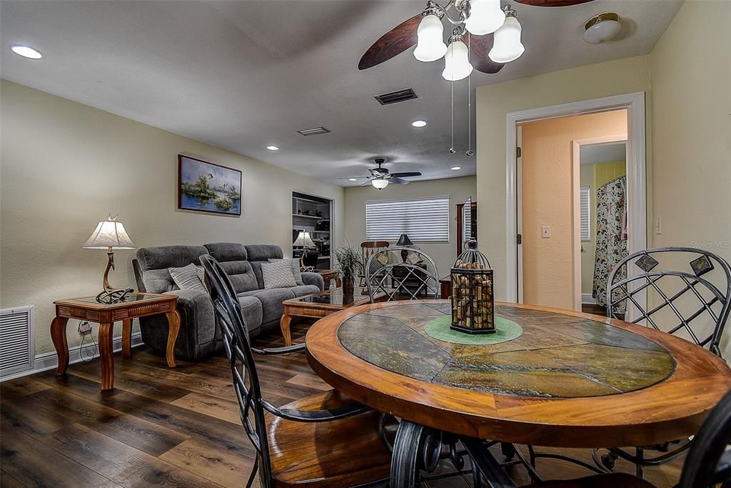 For Sale: $550,000 (3 beds, 2 baths, 2151 Square Feet)