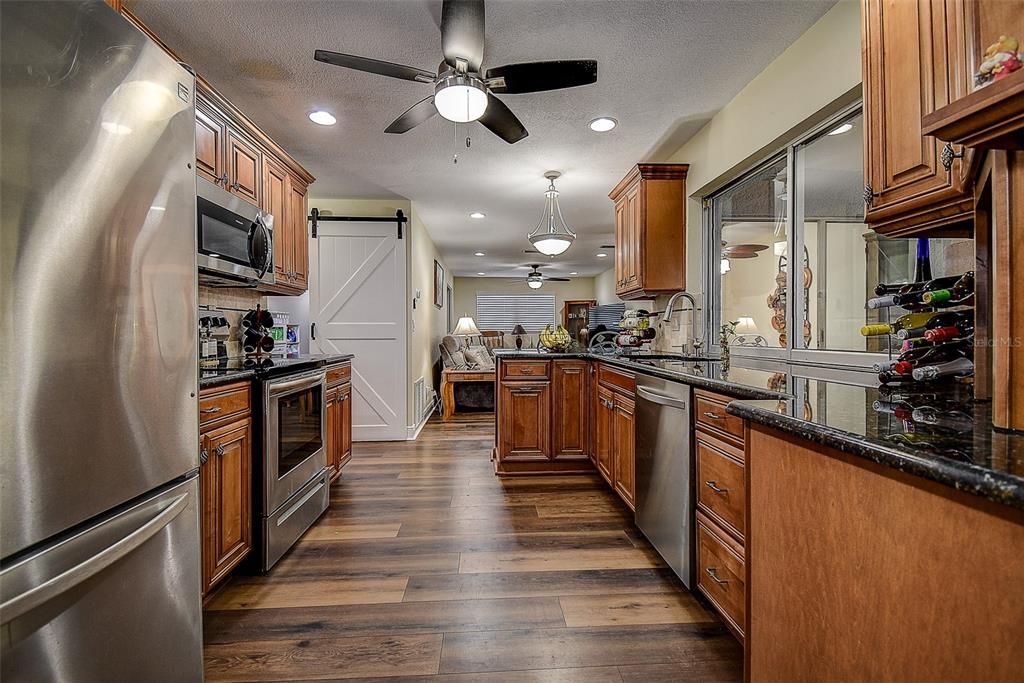 For Sale: $550,000 (3 beds, 2 baths, 2151 Square Feet)