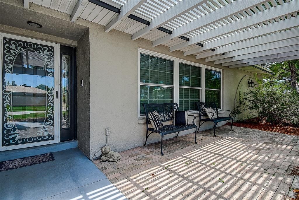 For Sale: $550,000 (3 beds, 2 baths, 2151 Square Feet)