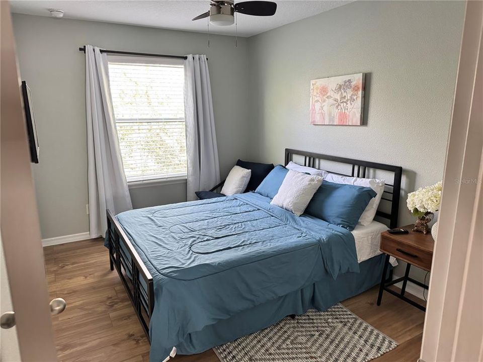For Rent: $2,400 (3 beds, 2 baths, 1460 Square Feet)