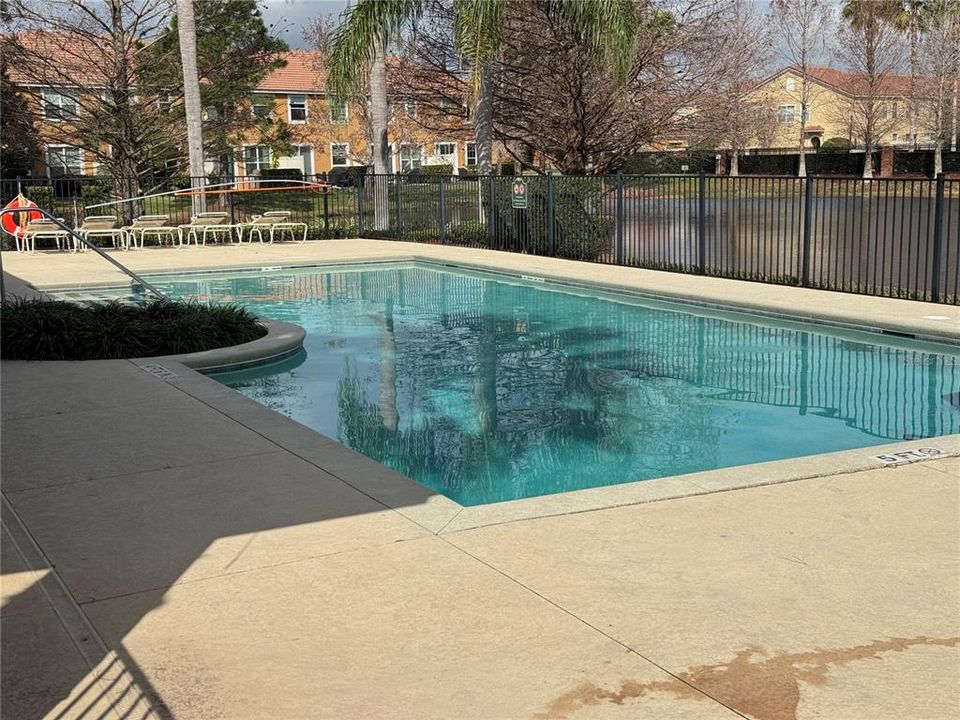 For Rent: $2,400 (3 beds, 2 baths, 1460 Square Feet)