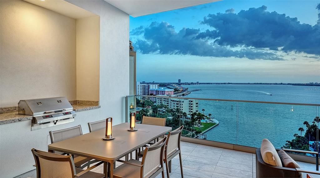 For Sale: $4,900,000 (3 beds, 3 baths, 2984 Square Feet)