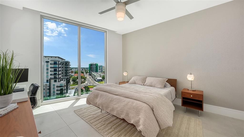 For Sale: $4,900,000 (3 beds, 3 baths, 2984 Square Feet)