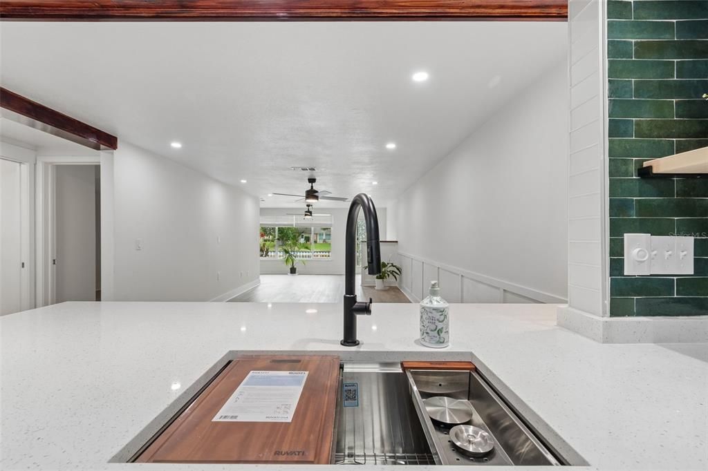 En Venta: $149,900 (2 camas, 1 baños, 975 Pies cuadrados)