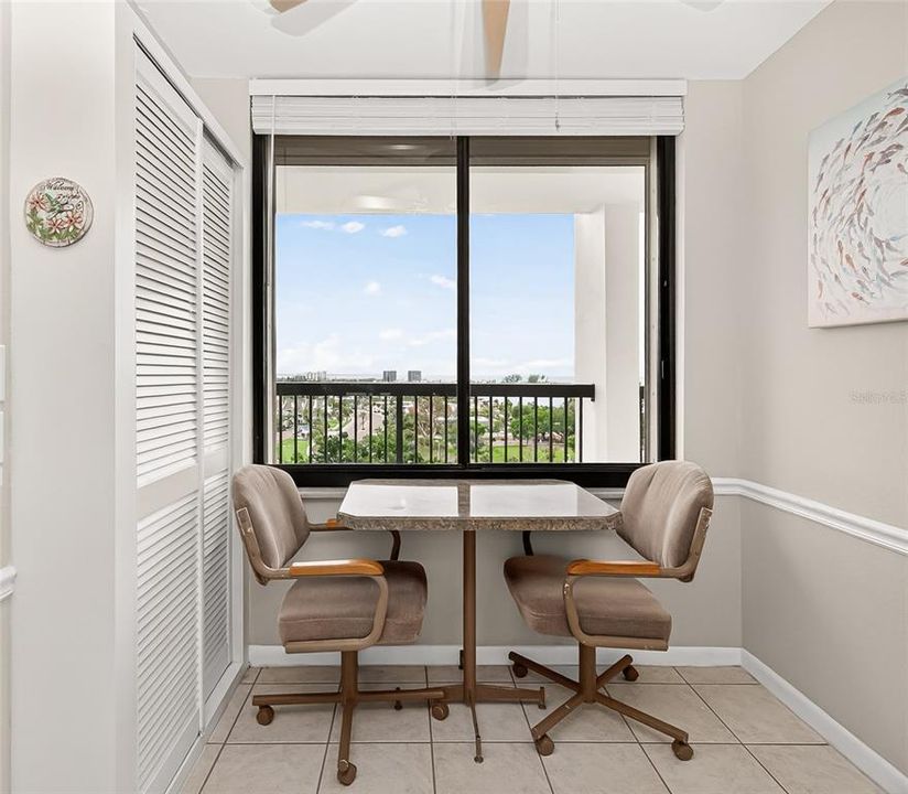 For Sale: $689,000 (2 beds, 2 baths, 1175 Square Feet)