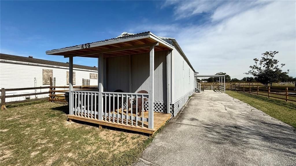 For Rent: $1,200 (2 beds, 2 baths, 784 Square Feet)