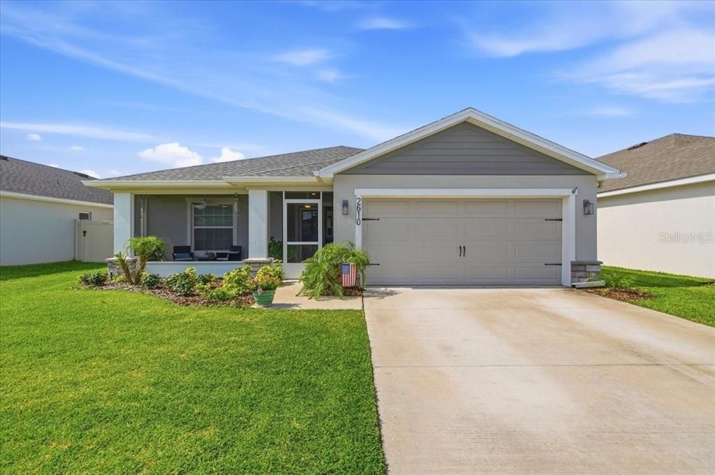 For Sale: $329,900 (4 beds, 2 baths, 1819 Square Feet)
