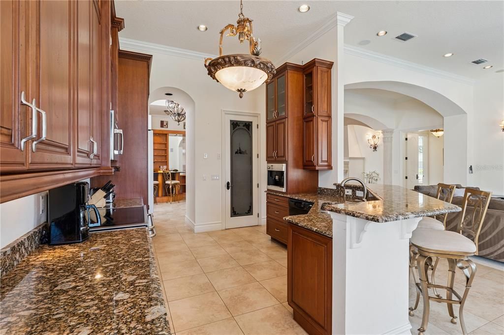 En Venta: $1,450,000 (5 camas, 5 baños, 4489 Pies cuadrados)