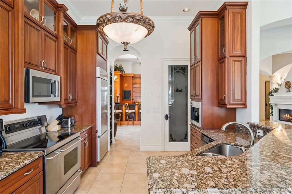 En Venta: $1,450,000 (5 camas, 5 baños, 4489 Pies cuadrados)