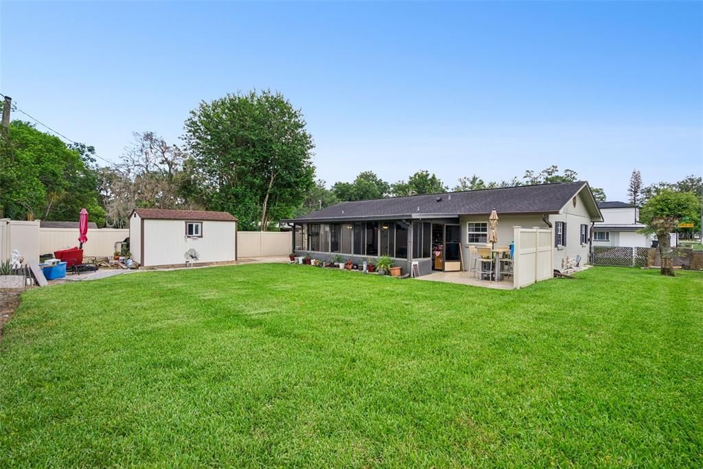 For Sale: $320,000 (3 beds, 1 baths, 1066 Square Feet)