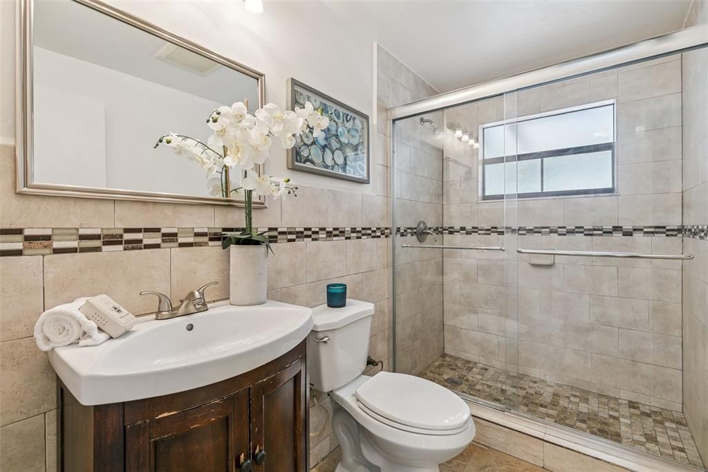 En Venta: $449,900 (3 camas, 2 baños, 1513 Pies cuadrados)