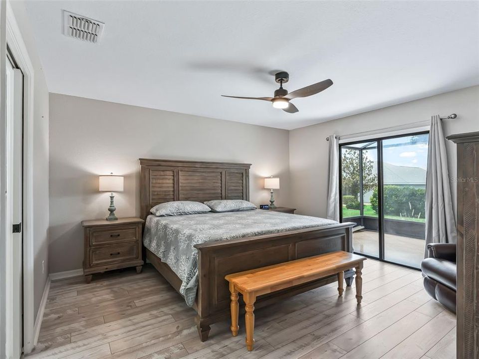 For Sale: $294,940 (3 beds, 2 baths, 1353 Square Feet)