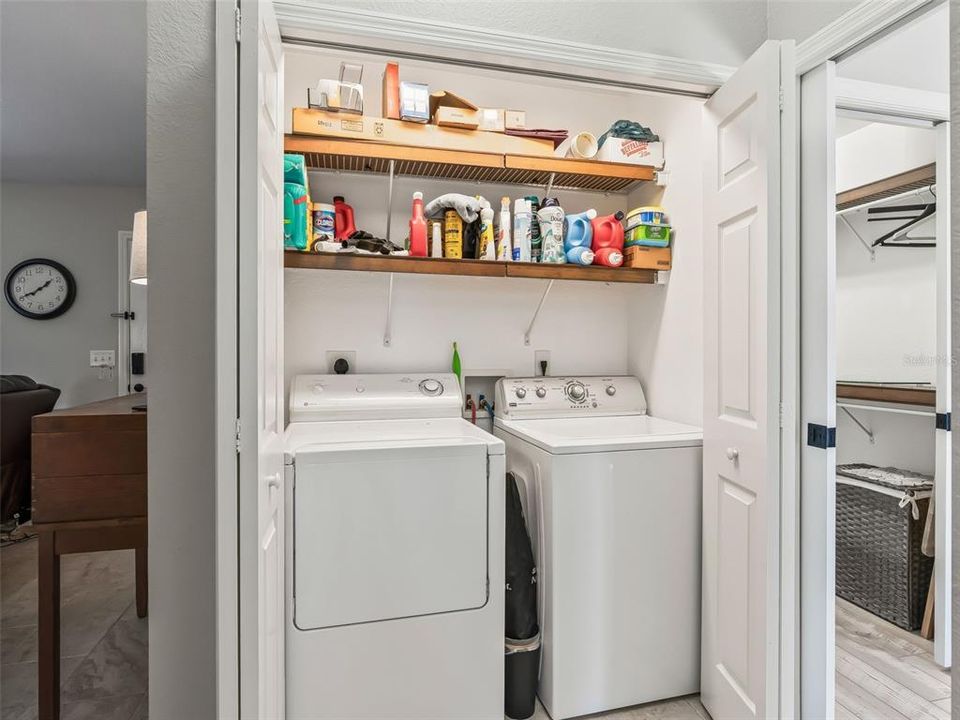 For Sale: $294,940 (3 beds, 2 baths, 1353 Square Feet)