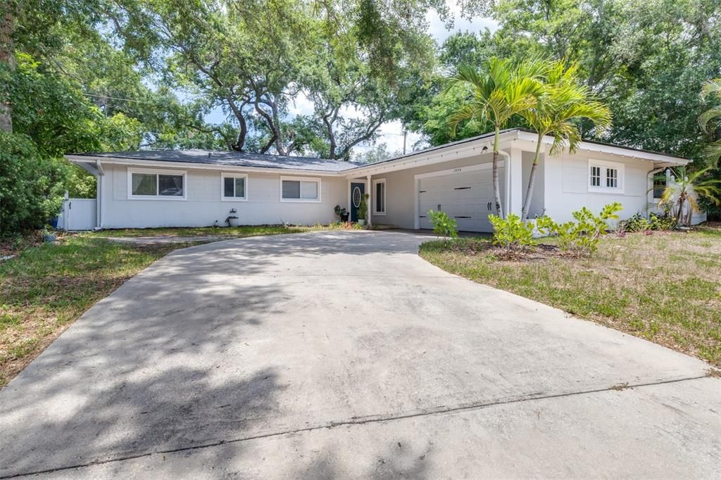 En Venta: $475,000 (3 camas, 2 baños, 1665 Pies cuadrados)