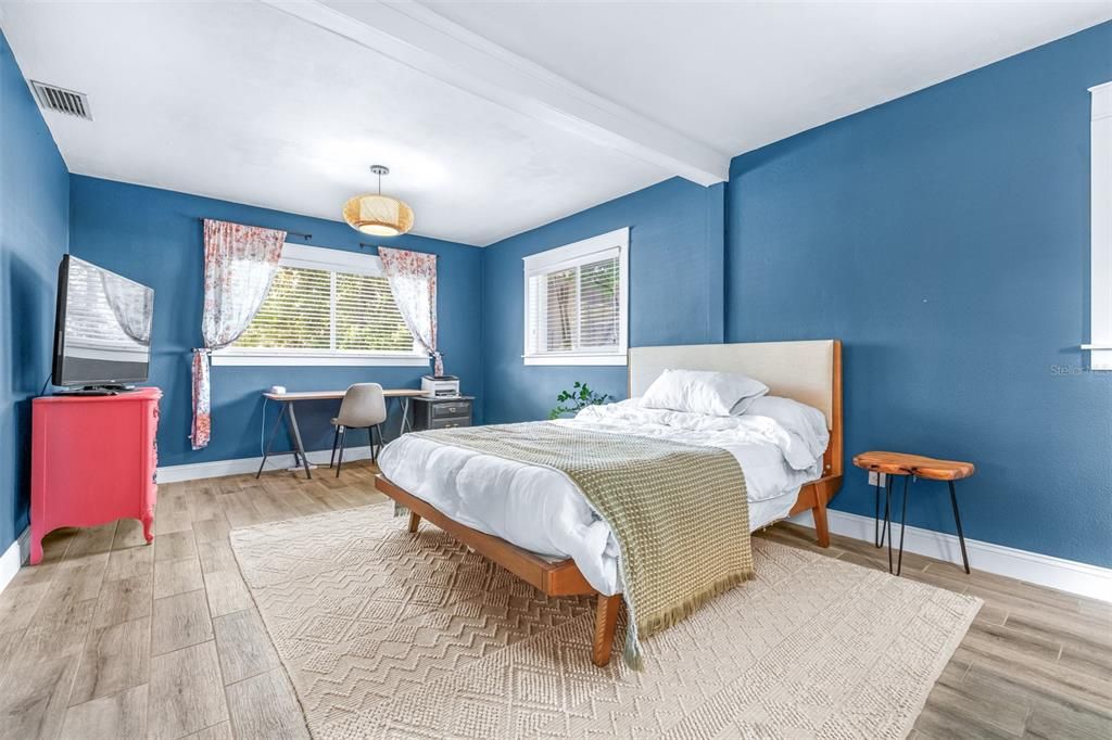 En Venta: $475,000 (3 camas, 2 baños, 1665 Pies cuadrados)